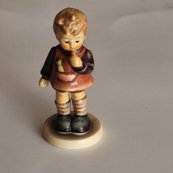 Vintage Hummel Goebel Germany 1996 First Issue Delicious Figurine 4.25" - Picture 5 of 13